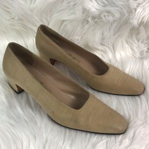 Salvatore Ferragamo Tan Heels